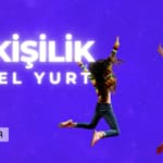2 kişilik özel yurt yazısı altında Nuvola logosu. Geri plan mor ve sağda zıplayan iki kız öğrenci görseli